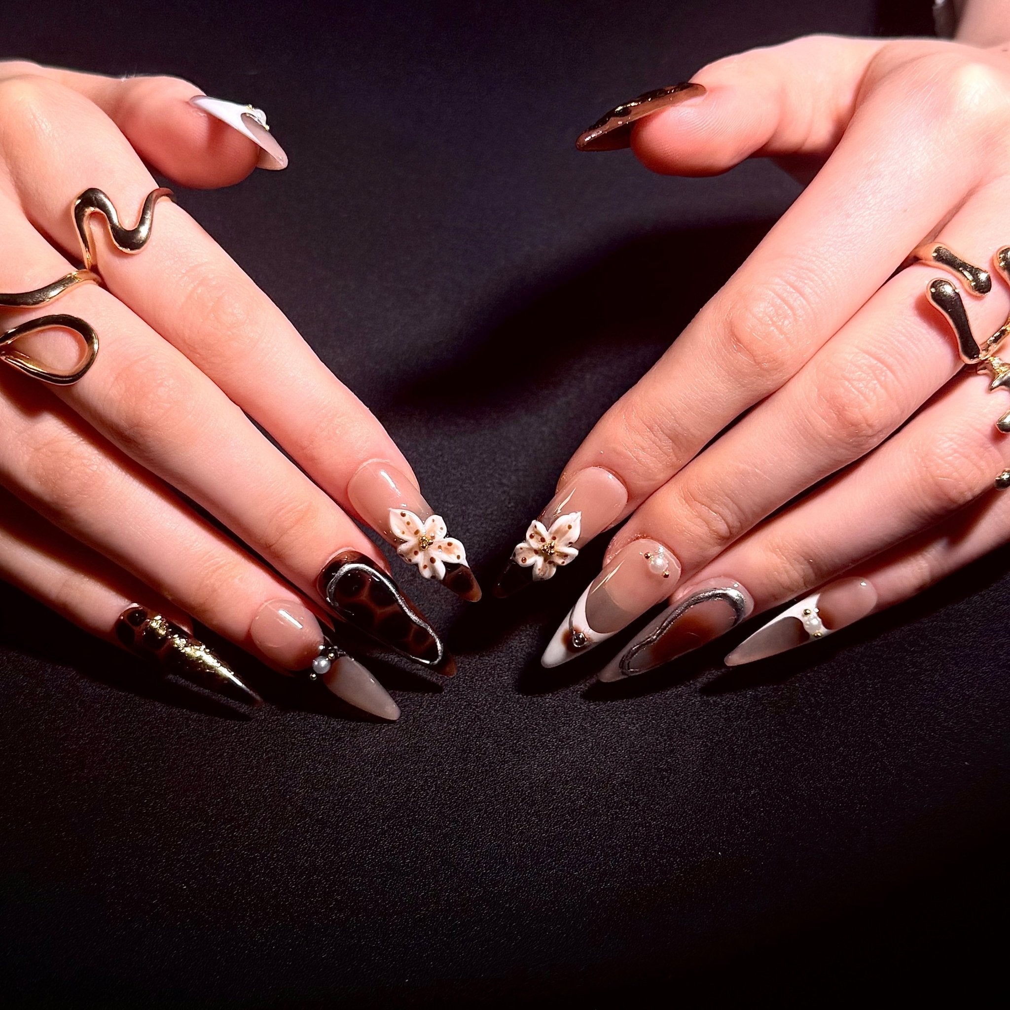 Safari Chic (Stiletto) | Press - on Nails by CLAWSIE