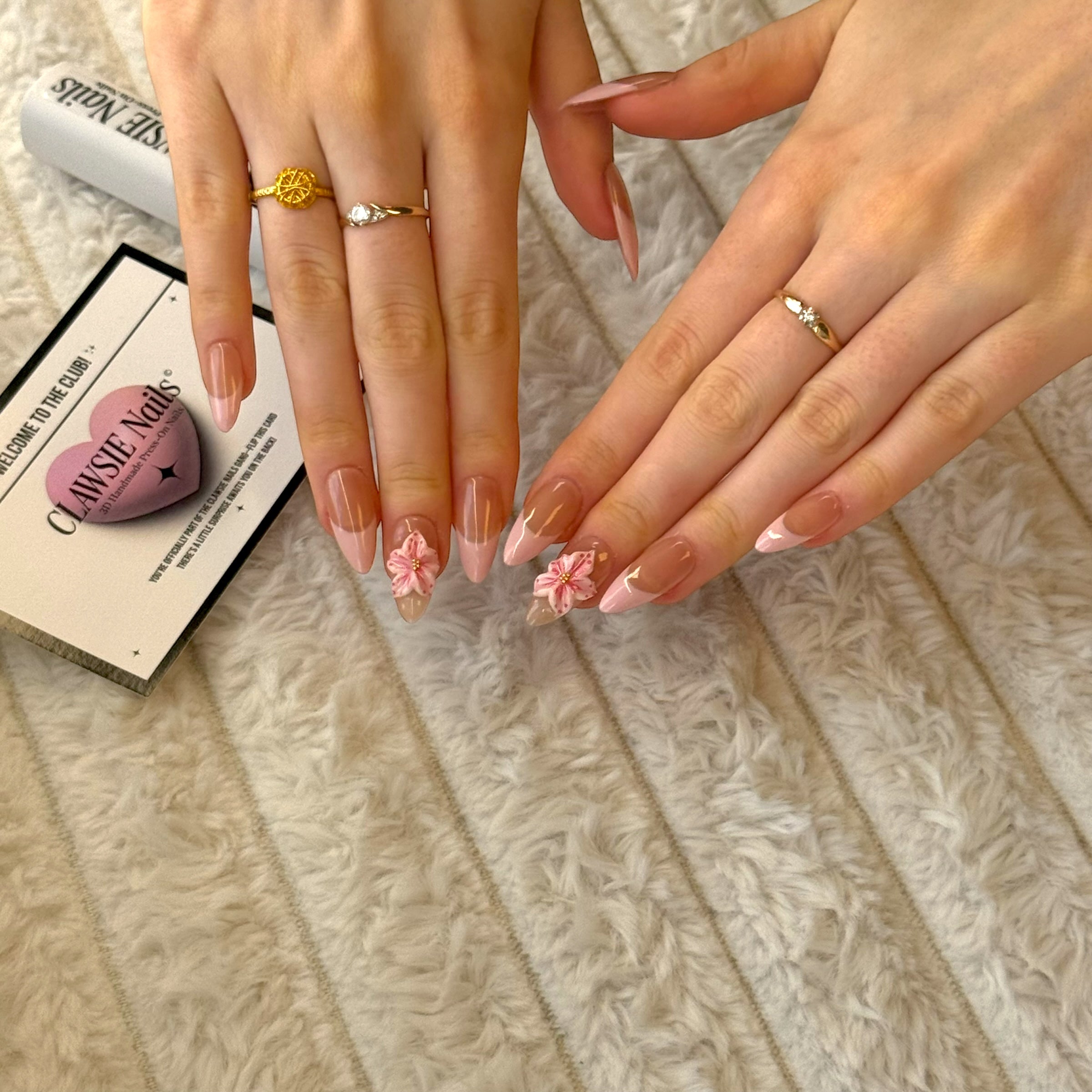 3D Flowers-DX3208 (Almond)