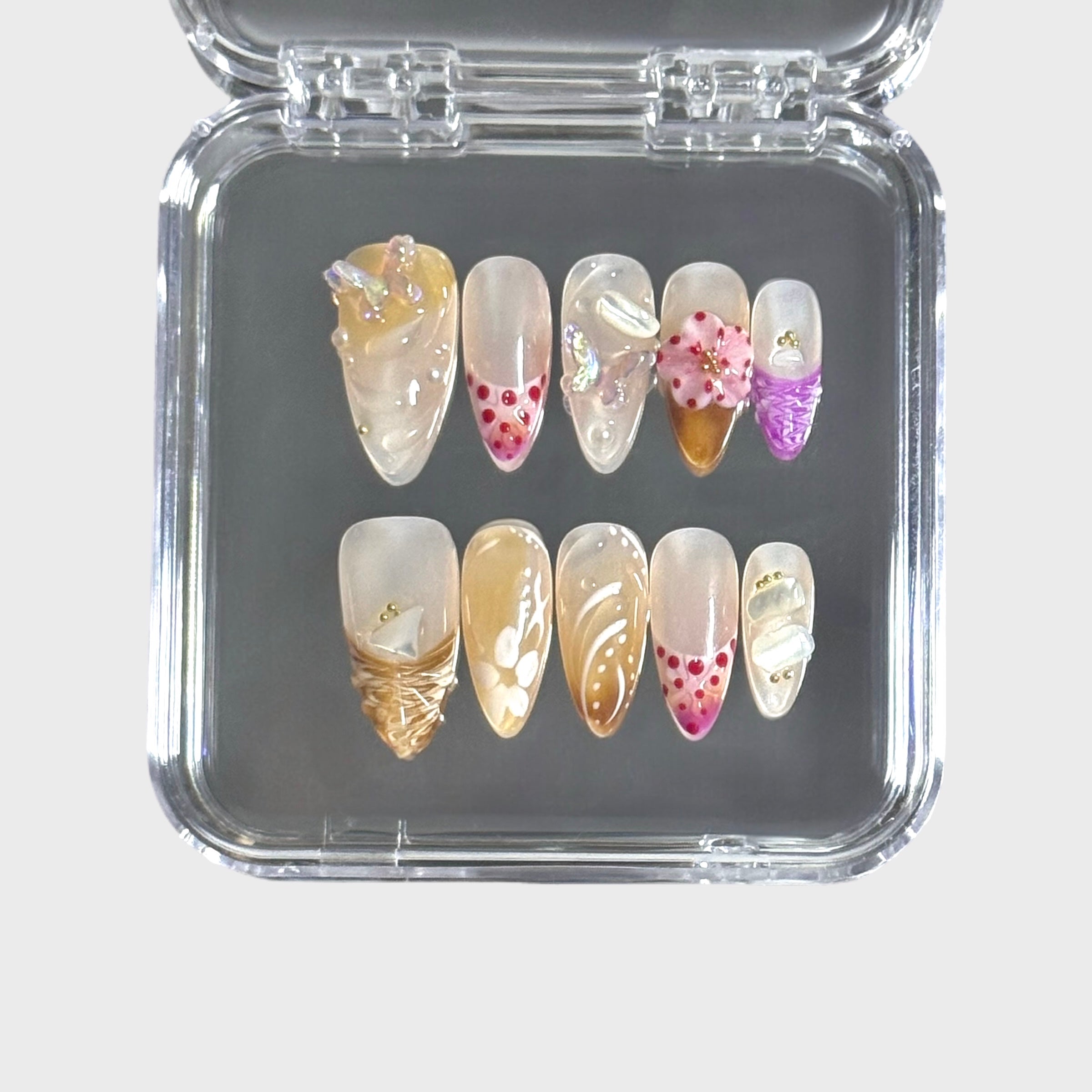 Afternoon Shells&Blossoms (Almond)
