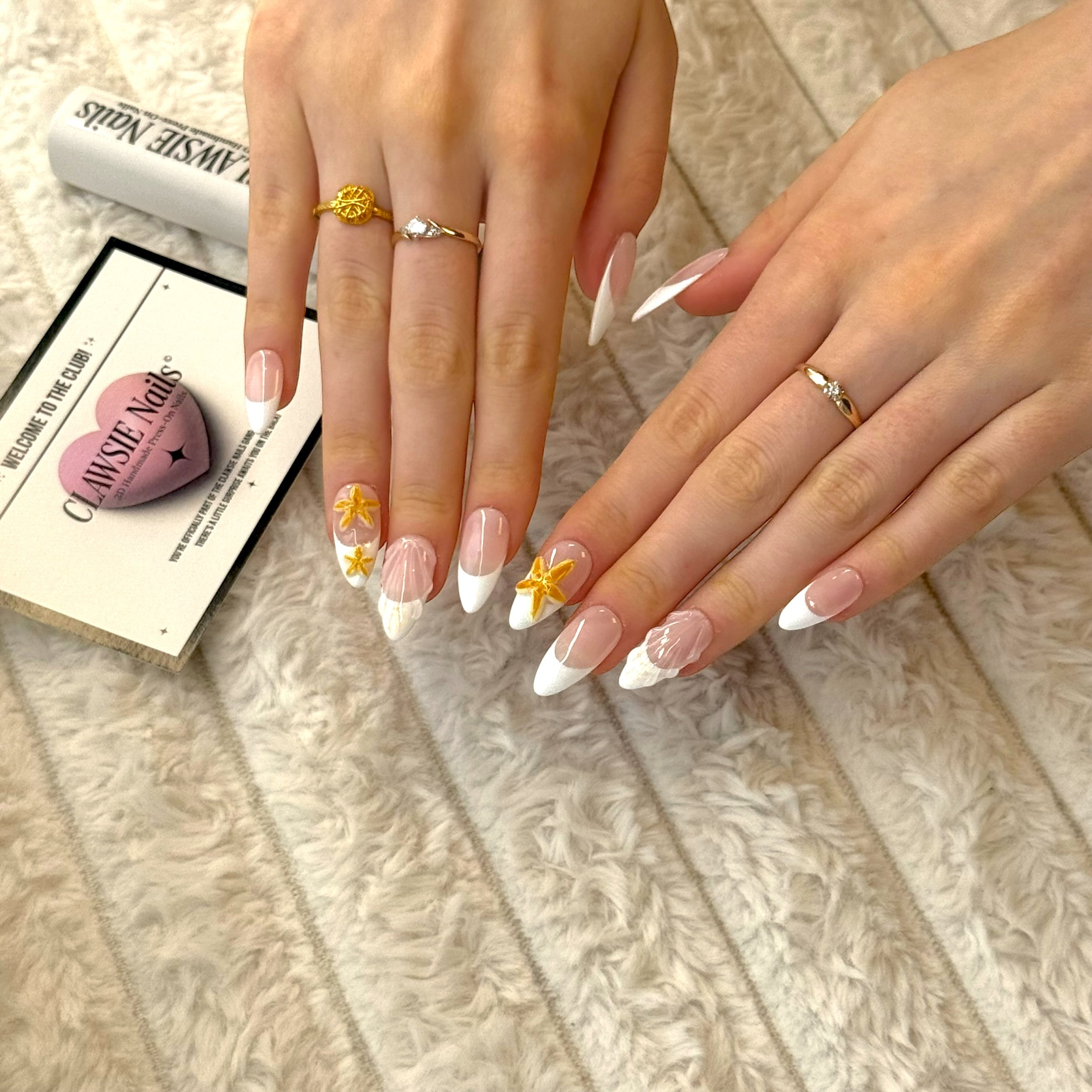 Beach Shell (Almond)