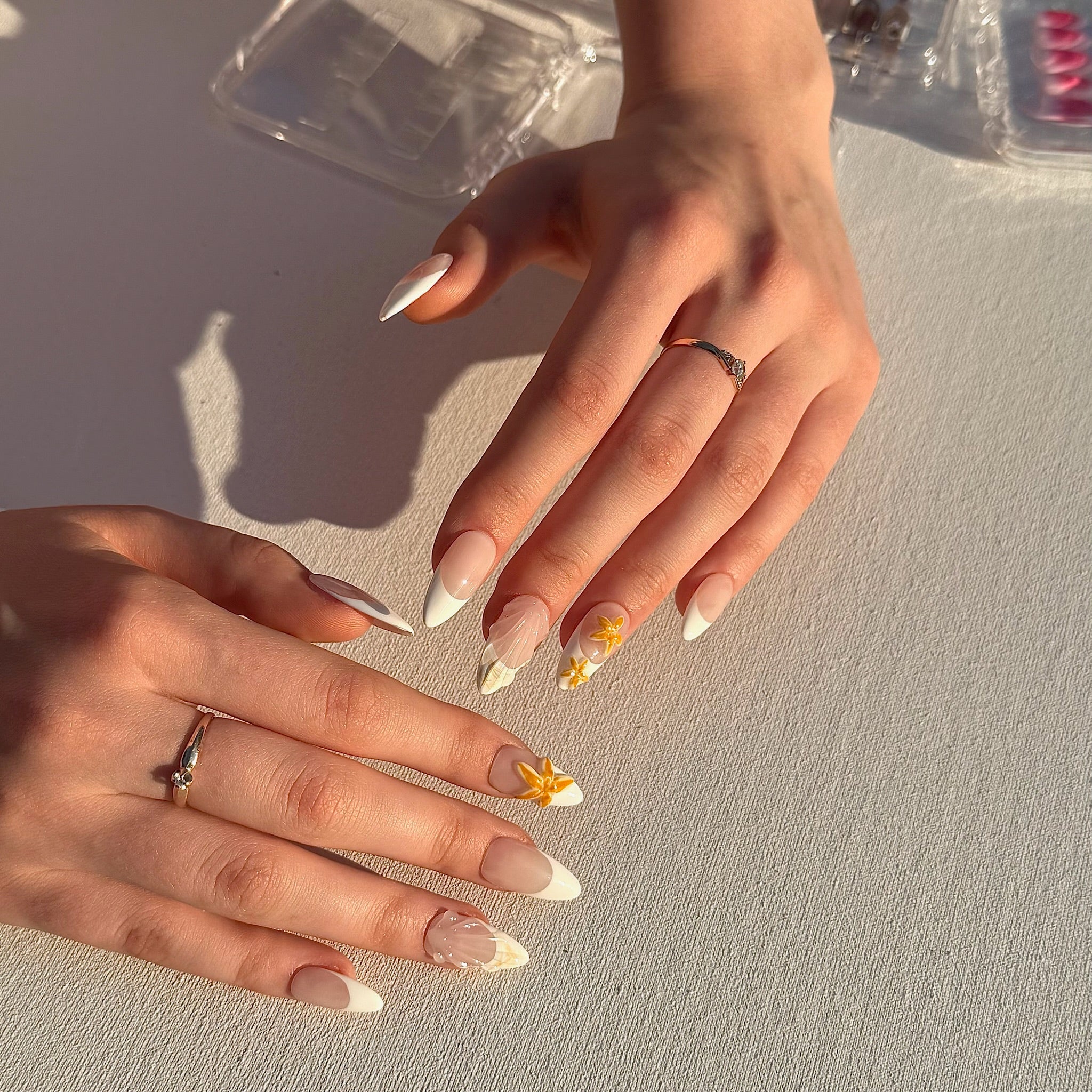 Beach Shell (Almond) | Press - on Nails by CLAWSIE
