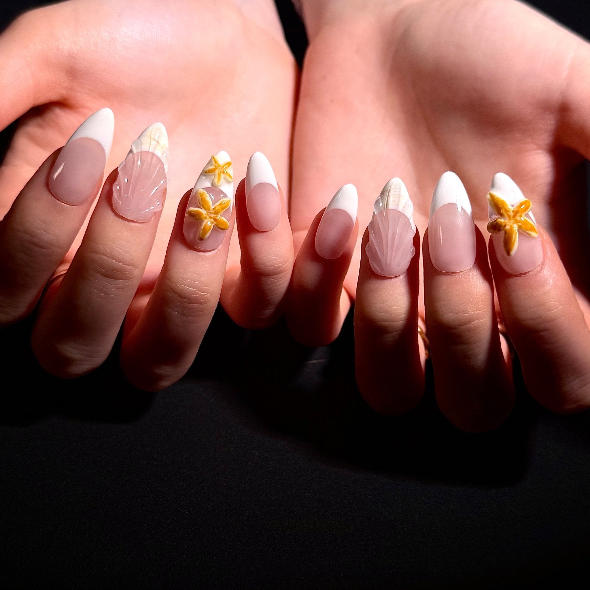 Beach Shell (Almond) | Press - on Nails by CLAWSIE