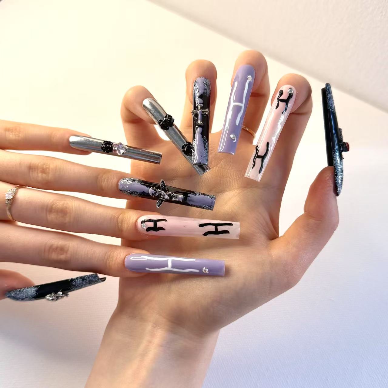 C - 003 - Angel Devil (3XL Square) | Press - on Nails by Clawsie