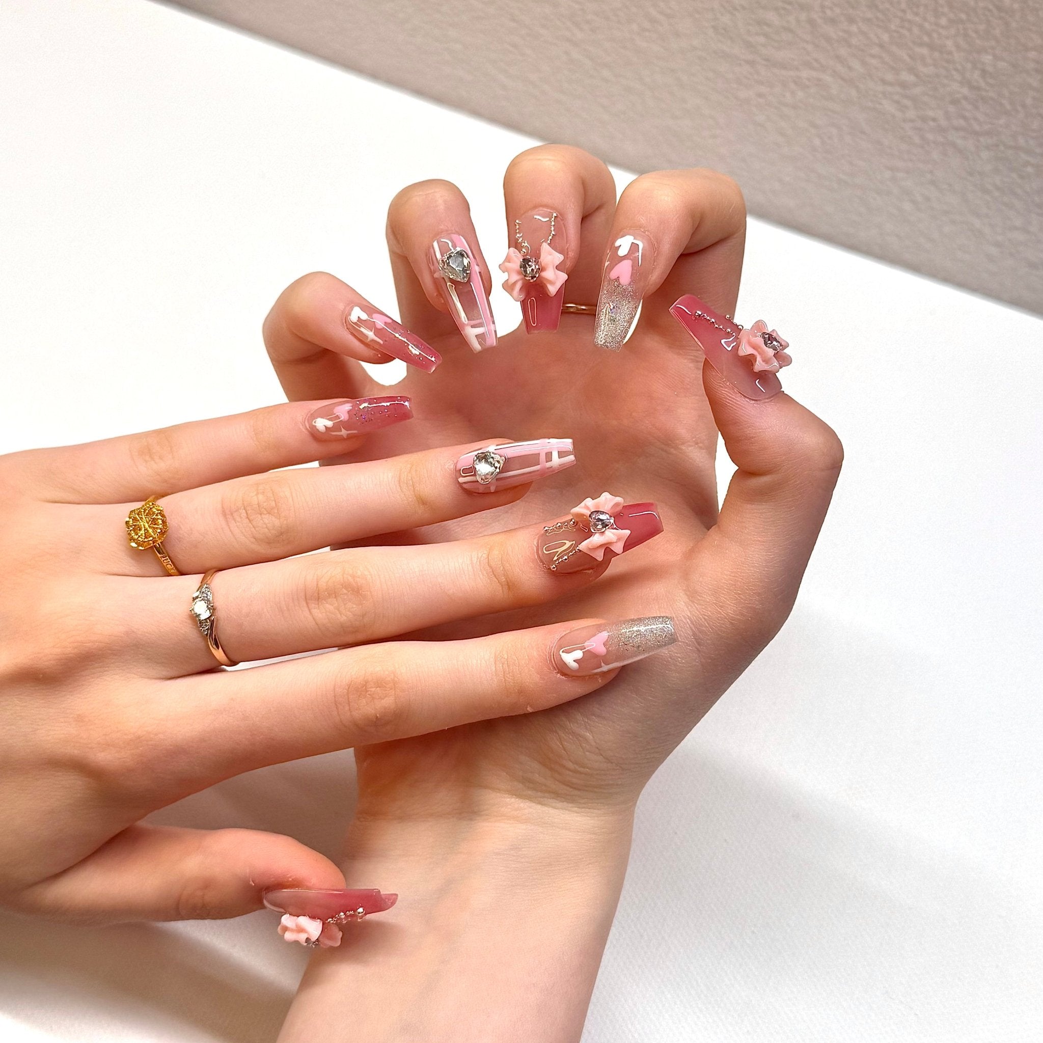 Cat eye bow (Ballerina) | Press - on Nails by Clawsie