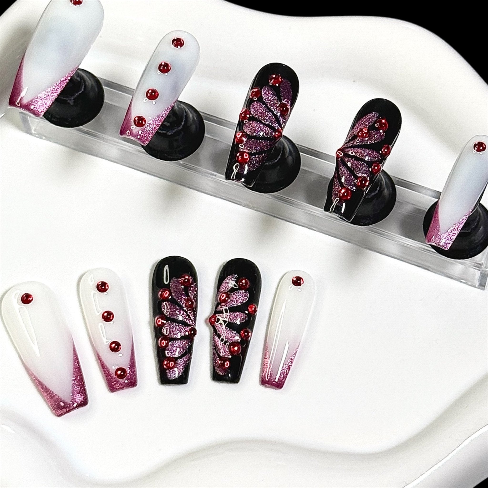 Dark Red Butterfly - 078 (Coffin) | Press - on Nails by CLAWSIE