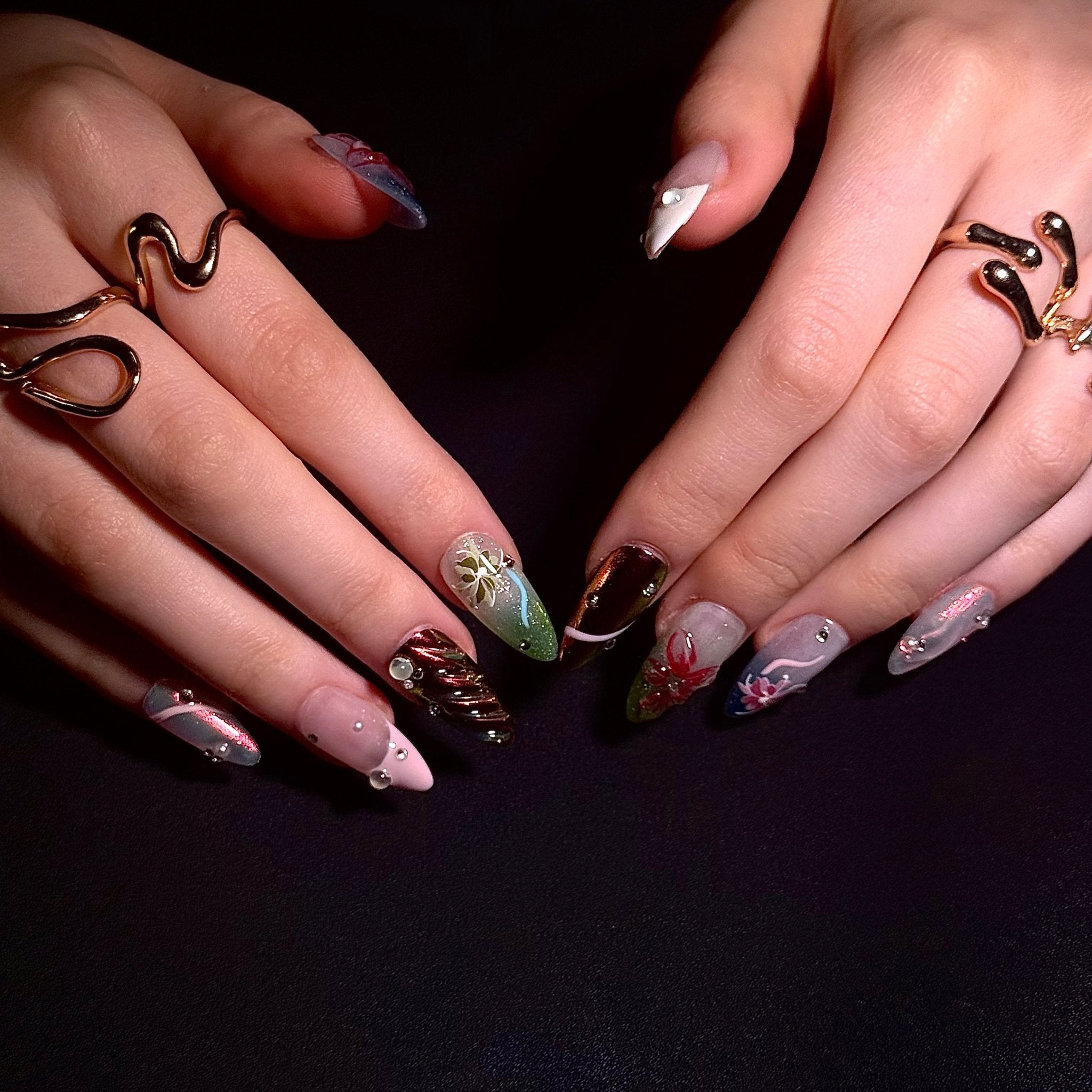 Gleam Bloom (Almond) | Press - on Nails by CLAWSIE