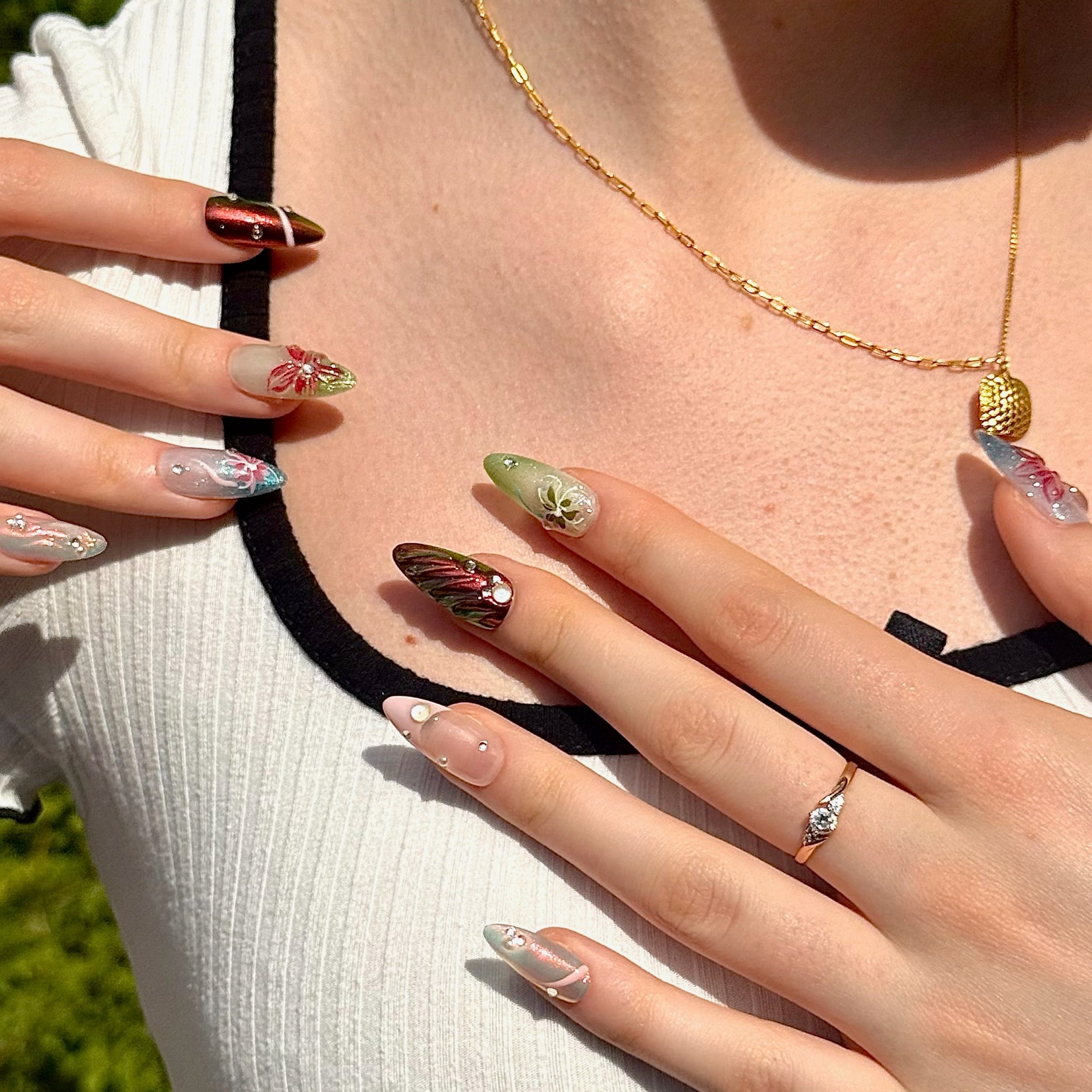 Gleam Bloom (Almond) | Press - on Nails by CLAWSIE