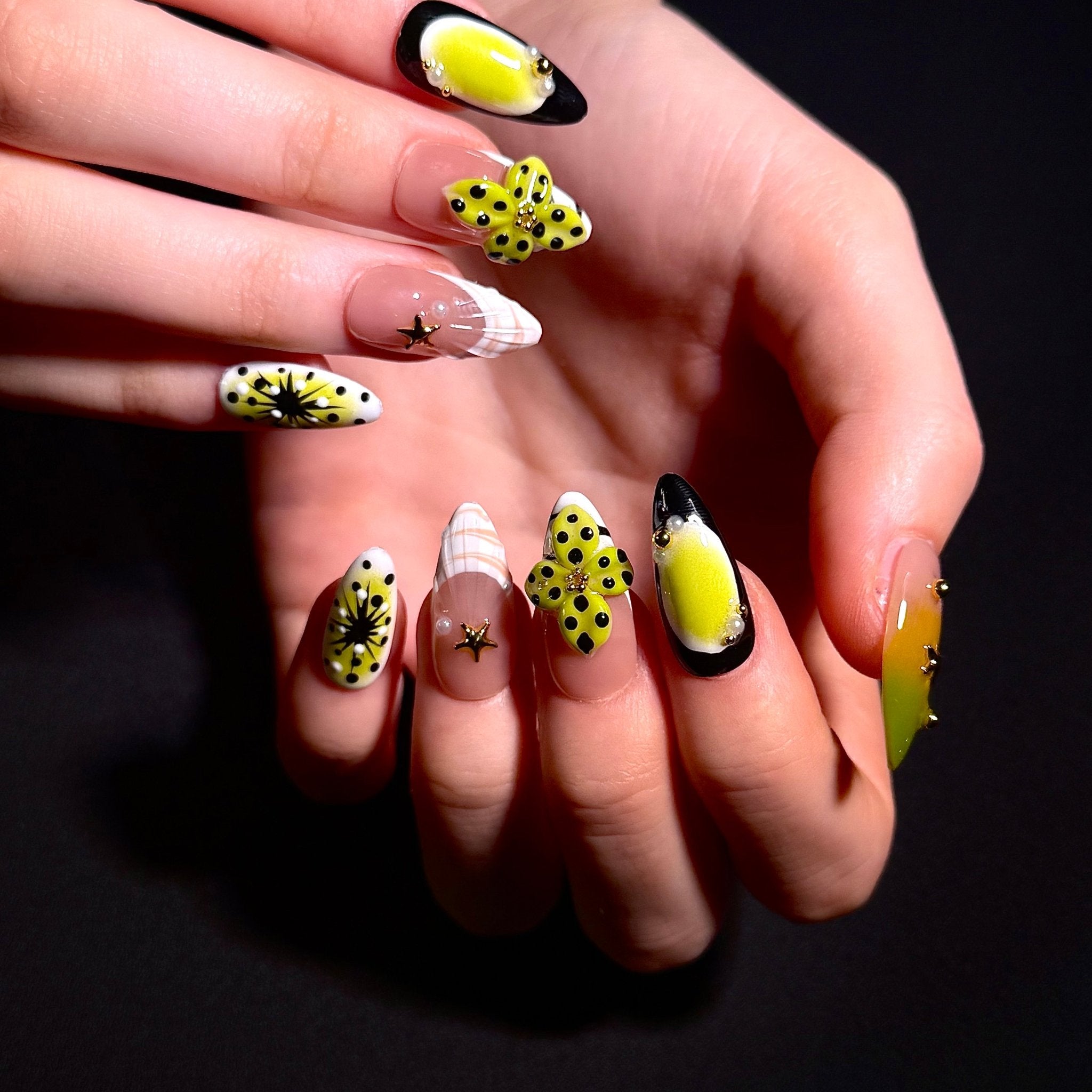 Green Citrus Glow (Almond) | Press - on Nails by CLAWSIE