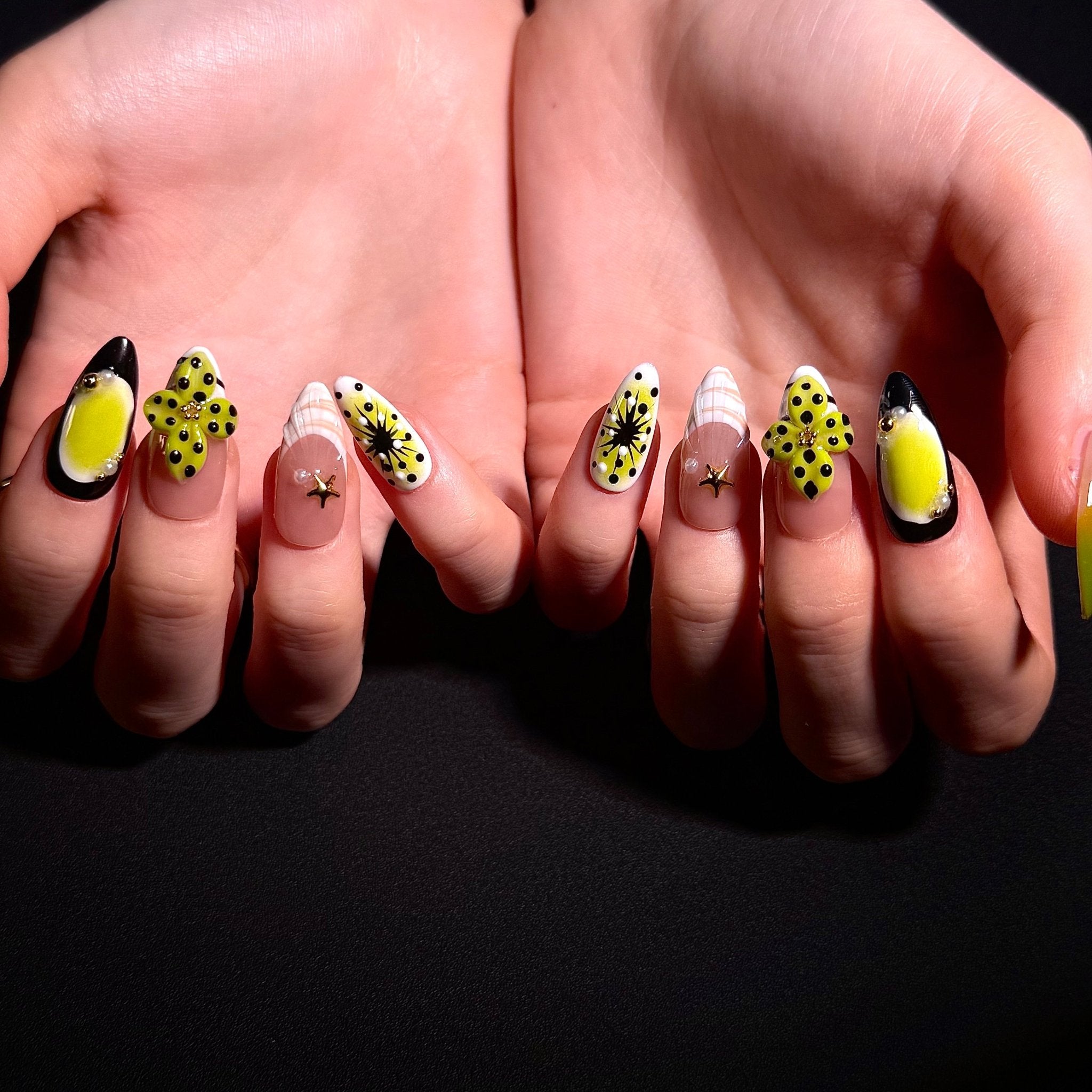 Green Citrus Glow (Almond) | Press - on Nails by CLAWSIE