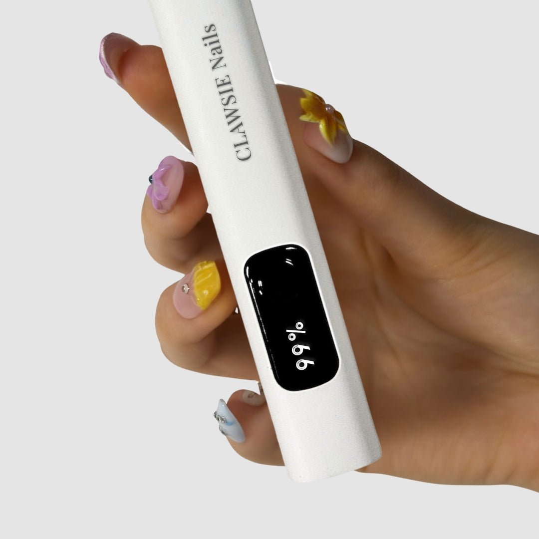 Handheld UV Lamp | Press - on Nails by CLAWSIE