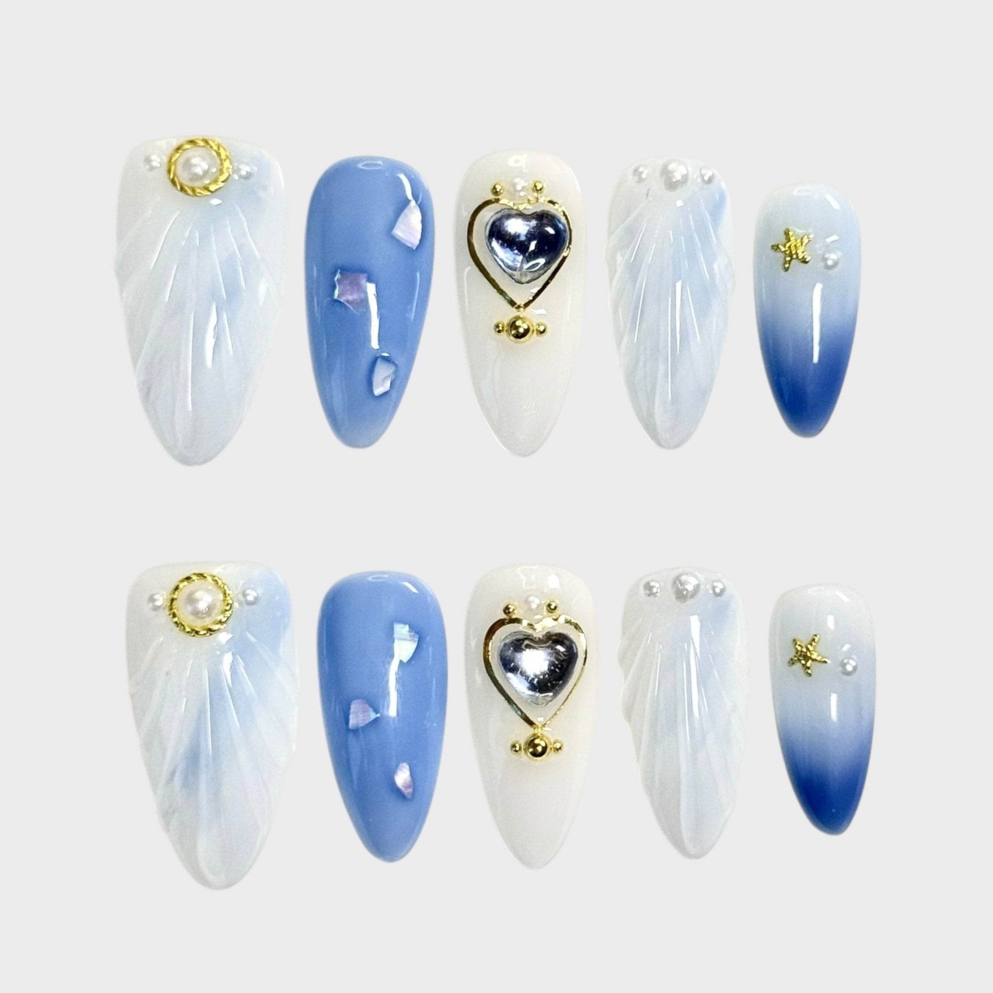 Heart of the Ocean (Almond) | Press - on Nails by CLAWSIE