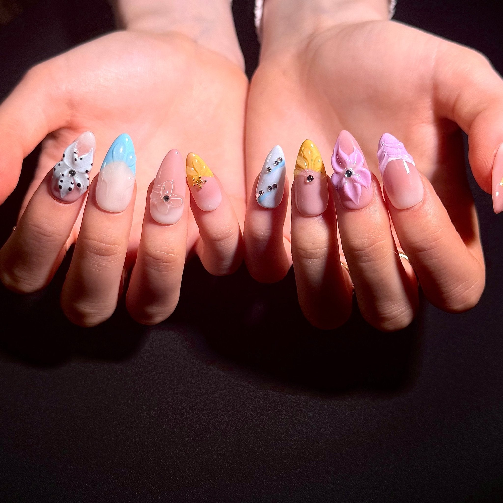 Ocean Bloom Mood (Almond) | Press - on Nails by CLAWSIE