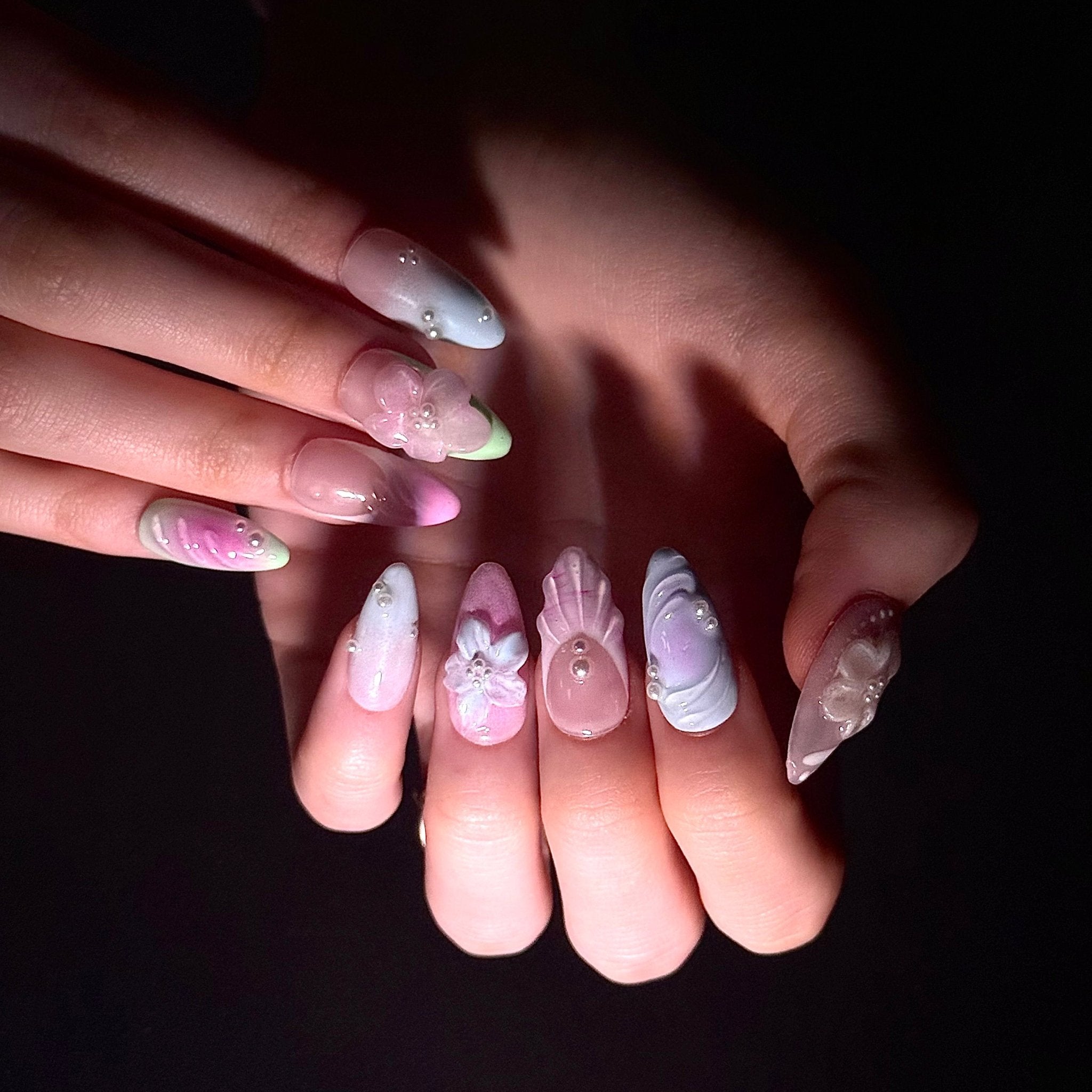 Pearl Aurora (Almond) | Press - on Nails by CLAWSIE