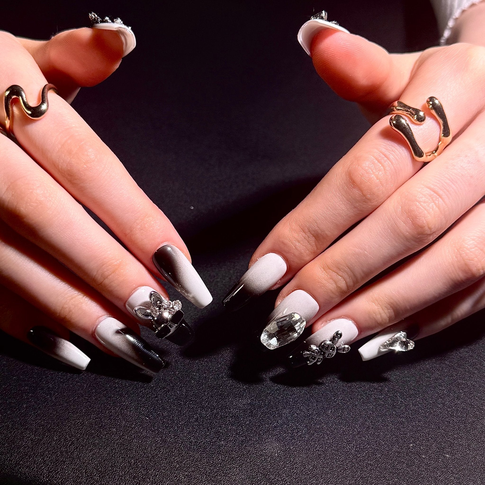 Sunglasses - Bunny (Ballerina) | Press - on Nails by CLAWSIE